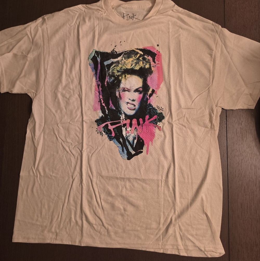 New without Tags Pink Size XL  T Shirt